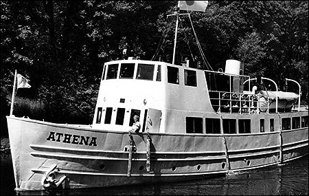 Athena i Gta kanal 1955