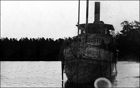 Turisten vid Vindö, Värmdö ca. 1905