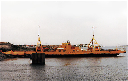 Färja 61/273 vid Hönö 1981-06-04