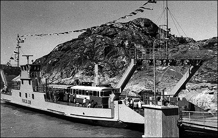 Frja 61/298 vid Skr vid invigningen av Gullmarsleden, Lysekil 1976