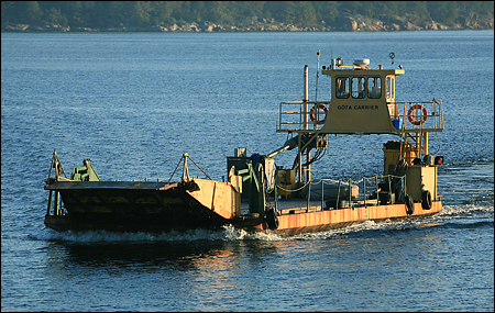 Göta Carrier på Klövholmsfjärden, Arbodaö 2007-09-27
