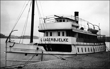 Gustaf Lagerbjelke vid Riddarholmskajen, Stockholm 1952-09-26