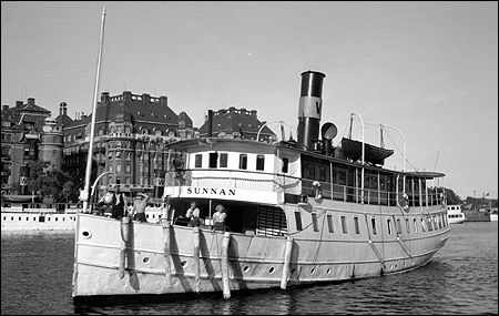 Sunnan i Nybroviken, Stockholm 1950