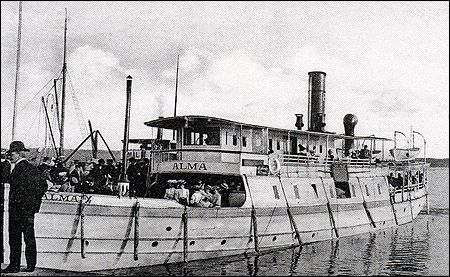 Alma i Arvika hamn omkring 1910