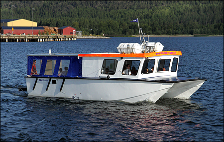 Trysunda Express i Kpmanholmen, rnskldsvik 2011-08-04