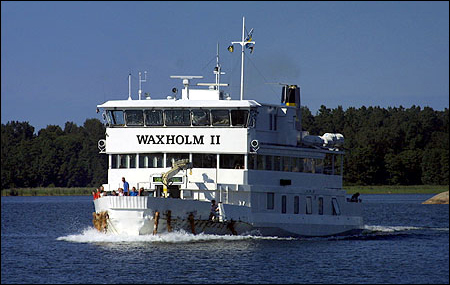 Waxholm II utanfr N:a Ingmars brygga 2001-07-24
